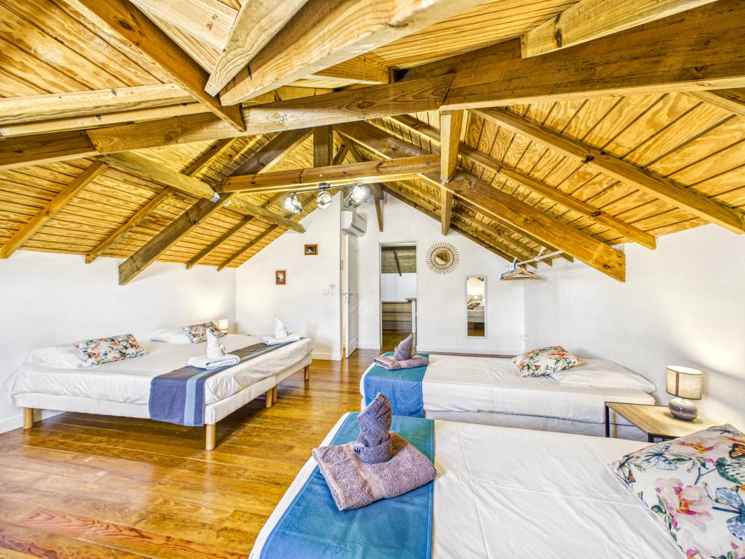 33.Location villa 8 personnes avec piscine et prxomité plage des Raisins Clairs